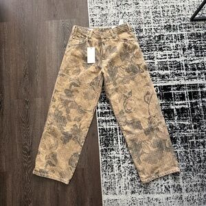 Zara Men’s Camo Carpenter Pants